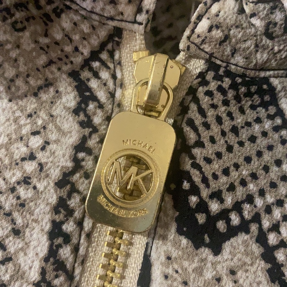 MICHAEL KORS NEW WITH TAGS BEAUTIFUL SNAKE SKIN PRINT
